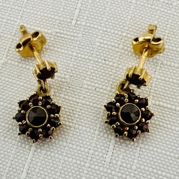 Vintage / Rare G~900 Garnet Earrings ( 21.6 K ) - Picture 7 of 7